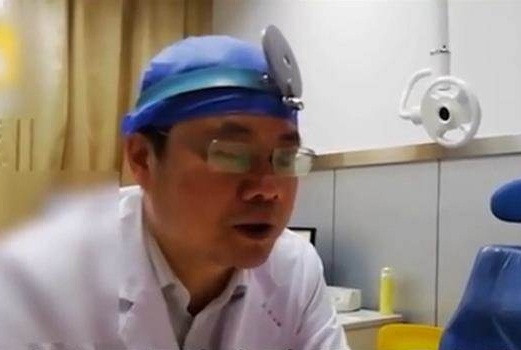 Nghi vợ “ăn vụng”, chồng đem con gái đi xét nghiệm rồi tá hỏa... - Hình 2 Nghi vo “an vung”, chong dem con gai di xet nghiem roi ta hoa...-Hinh-2