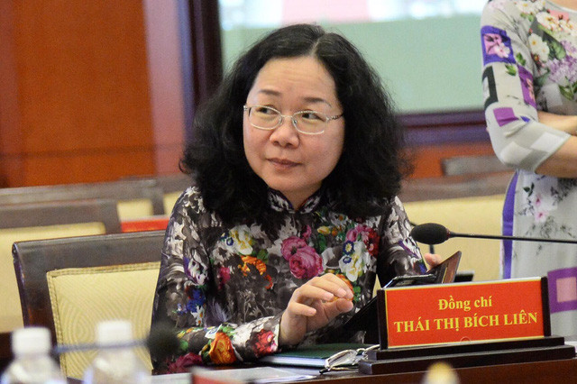 Khiển trách chánh Văn phòng Thành ủy TP HCM liên quan vụ Phước Kiển Khien trach chanh Van phong Thanh uy TP HCM lien quan vu Phuoc Kien