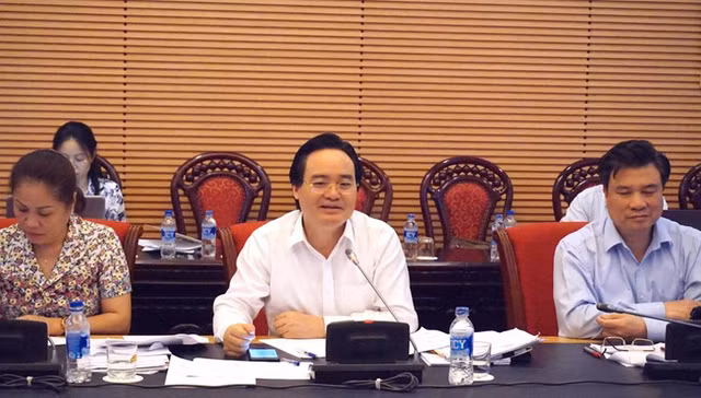 Bộ trưởng Phùng Xuân Nhạ cho biết ban soạn thảo đã tổng hợp những vấn đề lớn sau phiên họp Quốc hội hồi tháng 5 vừa qua. Ảnh: Quochoi.vn