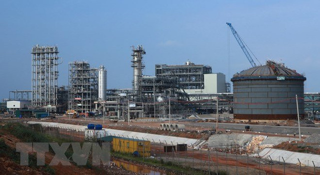 Dự án lọc hóa dầu Nghi Sơn. Ảnh: TTXVN Dự án lọc hóa dầu Nghi Sơn. Ảnh: TTXVN