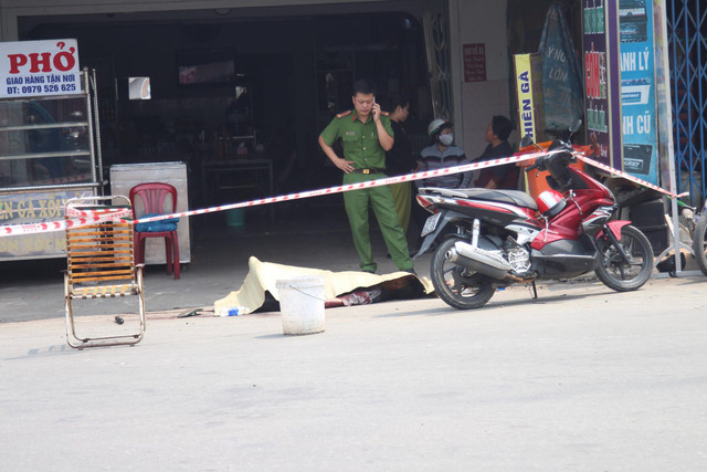 Hiện trường vụ án mạng. Hiện trường vụ án mạng.