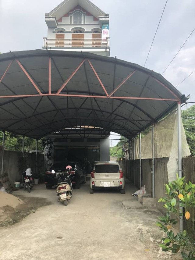 Xác minh Trưởng đồn Công an vào nhà nghỉ cùng vợ người khác - Hình 2 Xac minh Truong don Cong an vao nha nghi cung vo nguoi khac-Hinh-2