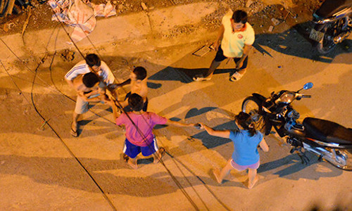 Hà Nội: Nam sinh bị đánh hội đồng đến chết Ha Noi: Nam sinh bi danh hoi dong den chet