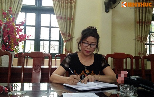 Bà Nguyễn Thị Duyên – Hiệu trưởng Trường Tiểu học Kiêu Kỵ. Bà Nguyễn Thị Duyên – Hiệu trưởng Trường Tiểu học Kiêu Kỵ.