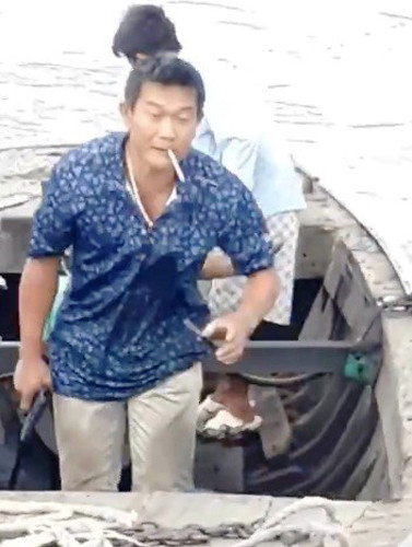 “Thiếu gia” doanh nghiệp khai thác cát nổ súng gây rúng động sông Hậu - Hình 2 “Thieu gia” doanh nghiep khai thac cat no sung gay rung dong song Hau-Hinh-2