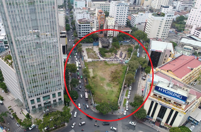 Cận cảnh “đất vàng” 4 mặt tiền giữa Sài Gòn nghi bị Sabeco bán rẻ Can canh “dat vang” 4 mat tien giua Sai Gon nghi bi Sabeco ban re