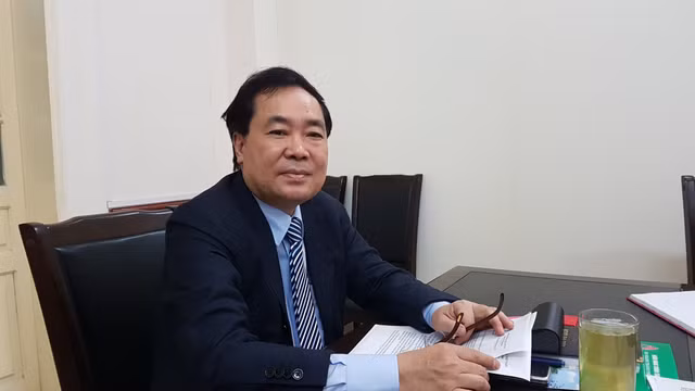 Ông Lê Thanh Sơn, Phó Chủ tịch UBND TP Hải Phòng trao đổi với PV Kiến Thức. Ảnh Hải Ninh.