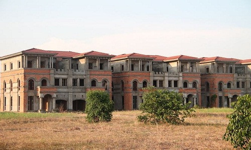 Tháng 6/2009, UBND tỉnh Bình Dương đã phê duyệt quy hoạch chi tiết xây dựng Thành phố mới Bình Dương tỷ lệ 1/500 theo quyết định số 2273/QĐ-UBND. Đến tháng 7/2009, Tổng công ty Becamex IDC được UBND tỉnh cấp giấy chứng nhận quyền sử dụng đất thực hiện dự án khu đô thị mới. Sau đó, vào tháng 4/2010, lễ khởi công thành phố mới Bình Dương được tổ chức. Tháng 6/2009, UBND tỉnh Bình Dương đã phê duyệt quy hoạch chi tiết xây dựng Thành phố mới Bình Dương tỷ lệ 1/500 theo quyết định số 2273/QĐ-UBND. Đến tháng 7/2009, Tổng công ty Becamex IDC được UBND tỉnh cấp giấy chứng nhận quyền sử dụng đất thực hiện dự án khu đô thị mới. Sau đó, vào tháng 4/2010, lễ khởi công thành phố mới Bình Dương được tổ chức.