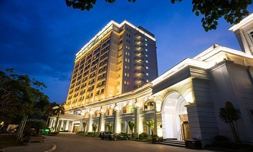 Công ty Cổ phần Quốc tế Hoàng Gia - chủ sở hữu - thông báo casino ở Hạ Long lỗ nặng. Ảnh: Người đưa tin.