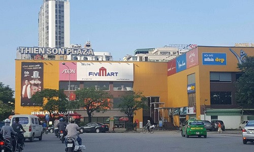 Cuộc đua tiền tấn: Thái tung tỷ USD, Việt buông chục ngàn tỷ Cuoc dua tien tan: Thai tung ty USD, Viet buong chuc ngan ty