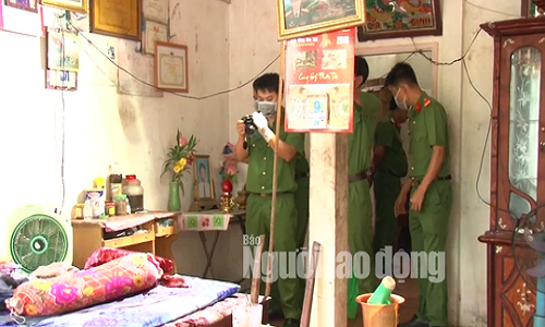 Siêu xe Rolls-Royce “nát đầu” sau va chạm với xe Honda CRV Sieu xe Rolls-Royce “nat dau” sau va cham voi xe Honda CRV