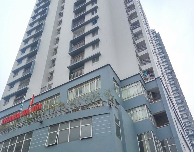 Dự án chung cư Lilama 52 Lĩnh Nam chậm bàn giao nhà khiến người dân bức xúc. Ảnh: Bất động sản Việt Nam. Dự án chung cư Lilama 52 Lĩnh Nam chậm bàn giao nhà khiến người dân bức xúc. Ảnh: Bất động sản Việt Nam.
