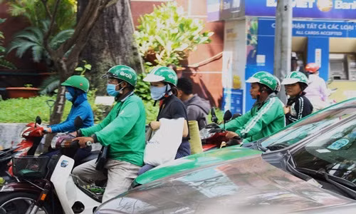 Grab noi gi khi khach to tien trong vi GrabPay bong bien mat?