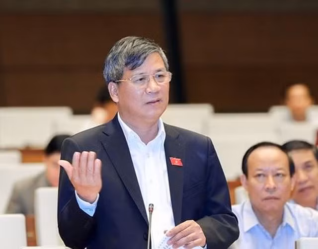 Đại biểu Nguyễn Anh Trí (ảnh VPQH).