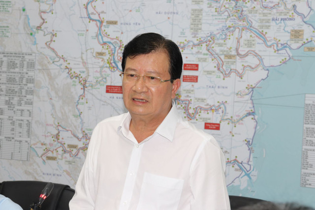 Phó Thủ tướng Trịnh Đình Dũng.