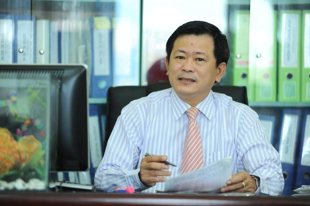Phạm nhân làm việc trong cơ sở SX “biệt phủ” sông Kinh Thầy: Có đúng luật? - Hình 2 Pham nhan lam viec trong co so SX “biet phu” song Kinh Thay: Co dung luat?-Hinh-2
