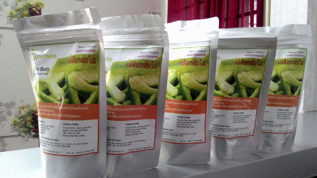 Mứt vỏ bưởi Thái Lan đang sốt trên thị trường. Mứt vỏ bưởi Thái Lan đang sốt trên thị trường.