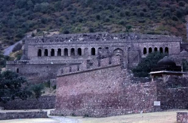 Bí ẩn những địa điểm đáng sợ nhất Ấn Độ, đến là tim đập chân run Bi an nhung dia diem dang so nhat An Do, den la tim dap chan run