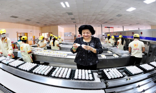 Bà Phạm Thị Huân, một trong những nữ doanh nhân thành đạt nổi tiếng tại Việt Nam - Ảnh: Internet