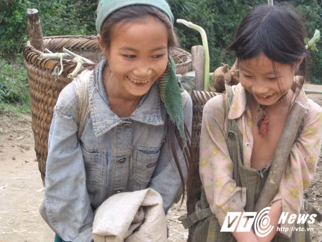 Cuoc song nhoc nhan cua nhung "co dau 8 tuoi" o mien Tay xu Nghe-Hinh-3