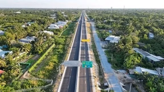 cong-toc-my-thuan.jpg