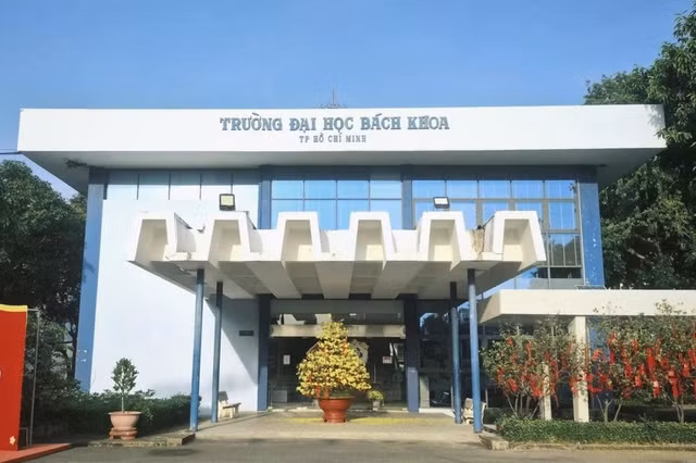 dai-hoc-bach-khoajpeg.jpg