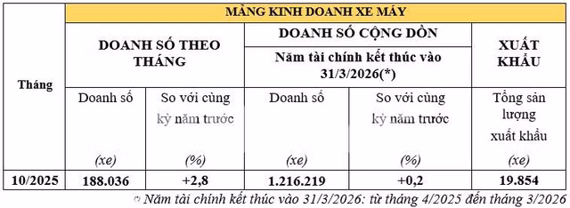 3-8900.jpg