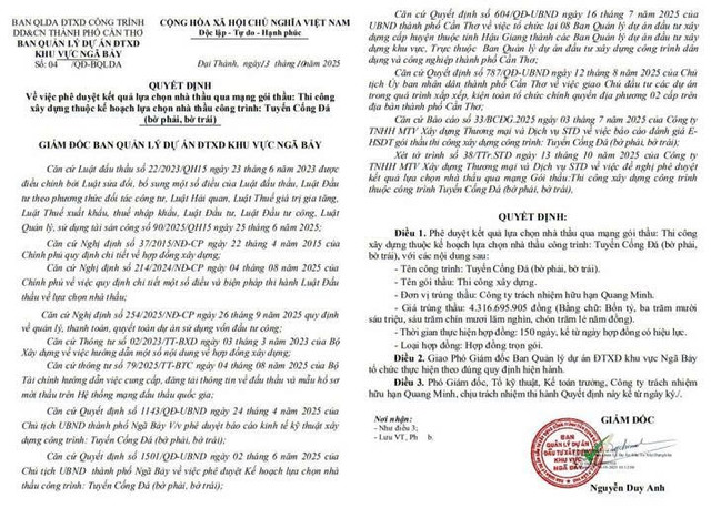 Quyết định số 04/QĐ-BQLDA phê duyệt Công ty Quang Minh trúng thầu với giá 4.316.695.905 đồng. Nguồn: MSC qd-5127.jpg