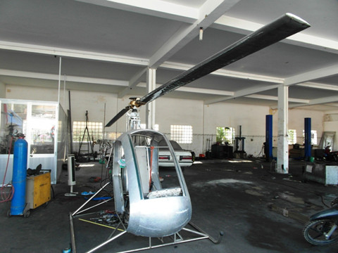 Kiểu dáng hiện đại, khung cabin bằng hợp kim nhôm...