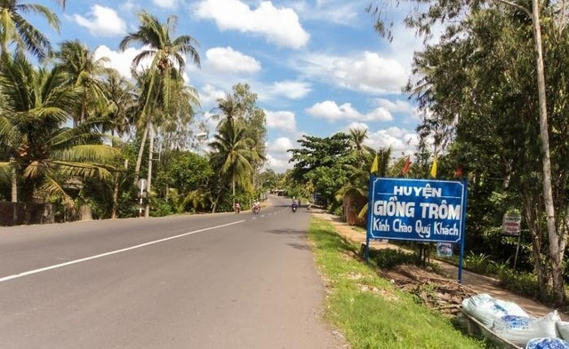 Gói thầu: W6.2025: Thi công xây dựng, thuộc Kế hoạch lựa chọn nhà thầu “Đường liên ấp 4-6-7 (điểm đầu ông Võ Thành Út, điểm cuối ngã tư bà Năm Tiền) (ĐC.02), xã Lương Phú, huyện Giồng Trôm, tỉnh Bến Tre”. (Ảnh minh họa) 1-646.jpg