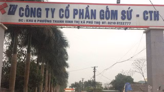 Đầu độc nước sông Đà: Chủ tịch Gốm sứ Thanh Hà nói dối, bao biện cho con gái Trang? Dau doc nuoc song Da: Chu tich Gom su Thanh Ha noi doi, bao bien cho con gai Trang?