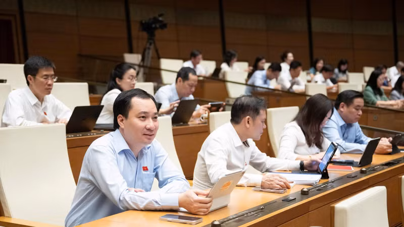 Hôm nay, Quốc hội xem xét 5 dự án luật, thảo luận sửa đổi Luật Đầu tư