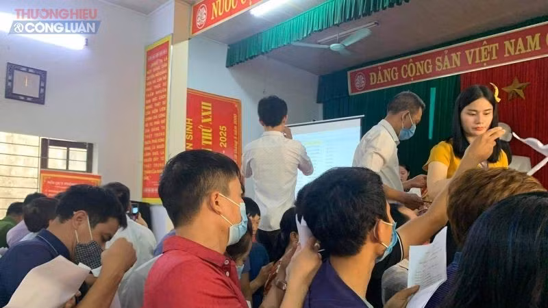 Hết thời 'xí phần rồi bỏ cọc' đấu giá đất 