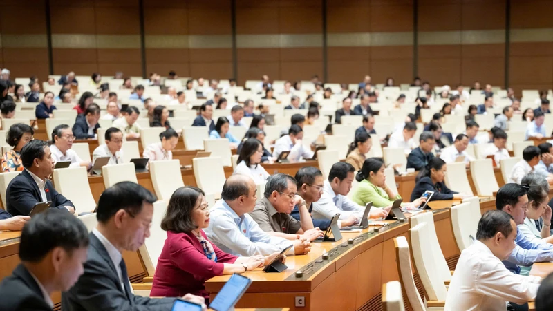 Luật An ninh mạng mới nghiêm cấm ghi âm, xâm phạm bí mật cá nhân