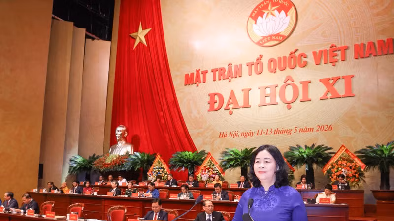 Bà Bùi Thị Minh Hoài tiếp tục giữ chức Chủ tịch UBTƯ MTTQ Việt Nam khóa XI