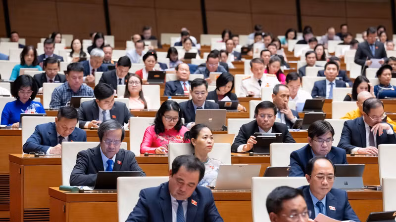 Quốc hội bàn về công tác thực hành tiết kiệm, chống lãng phí