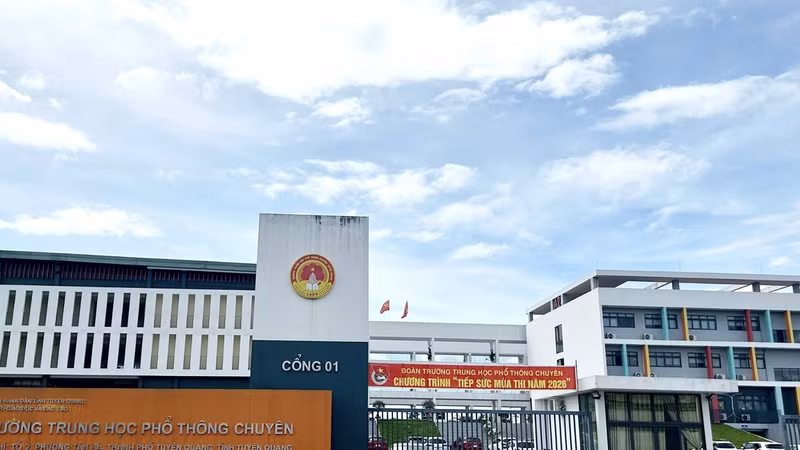 Chính phủ yêu cầu rà soát kết quả thi THPT toàn quốc để đảm bảo công bằng
