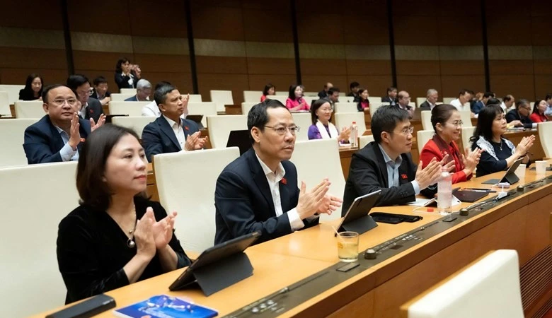 Quốc hội bãi bỏ quy định hoàn thuế theo kê khai của người bán