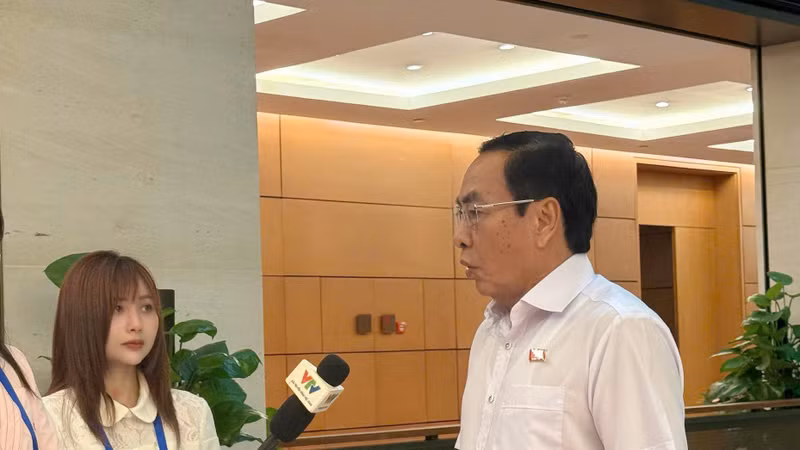 Đại biểu đề xuất quy định rõ ràng về kiểm soát dòng tiền và tài sản mã hóa