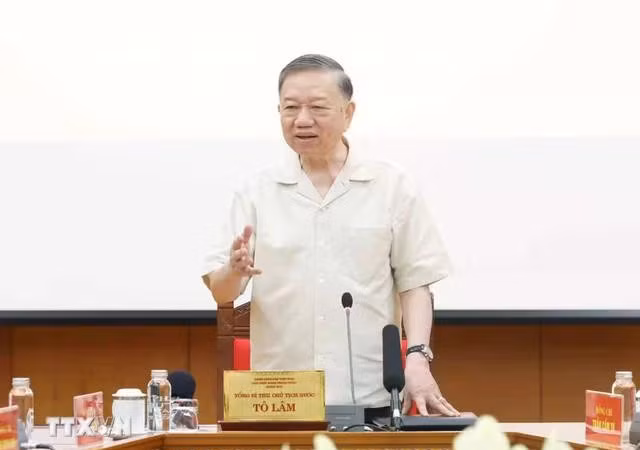 Văn hóa phải hiện diện trong mọi quyết sách về phát triển đất nước
