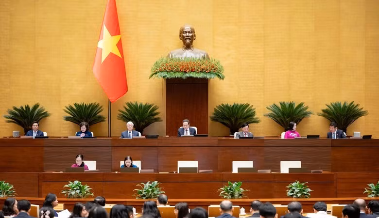 Bỏ ngưỡng chịu thuế 500 triệu đồng với hộ kinh doanh