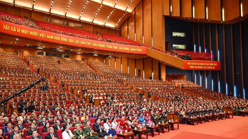 Toàn cảnh phiên bế mạc Đại hội XIV của Đảng