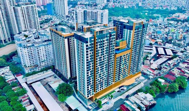 Hiện tại, việc cấp chứng chỉ môi giới đang bị tắc.