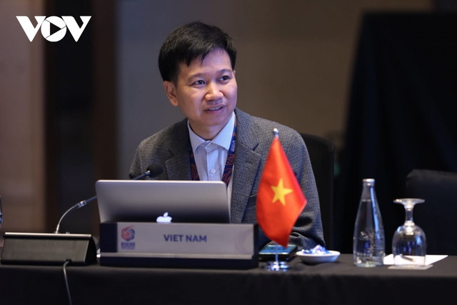 Ông Nguyễn Anh Đức – Trưởng Đại diện kinh tế thường trực Việt Nam tại ASEAN Ông Nguyễn Anh Đức – Trưởng Đại diện kinh tế thường trực Việt Nam tại ASEAN