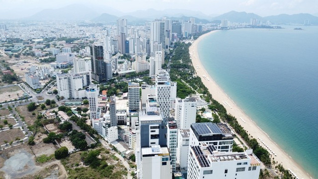 Khánh Hòa đặt mục tiêu phấn đấu đến năm 2027 trở thành thành phố trực thuộc Trung ương, sớm hơn khoảng 3 năm so với lộ trình được xác định tại Nghị quyết của Bộ Chính trị.