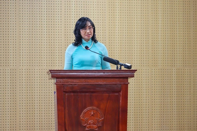 Thứ trưởng Phan Thị Thắng phát biểu tại hội nghị.