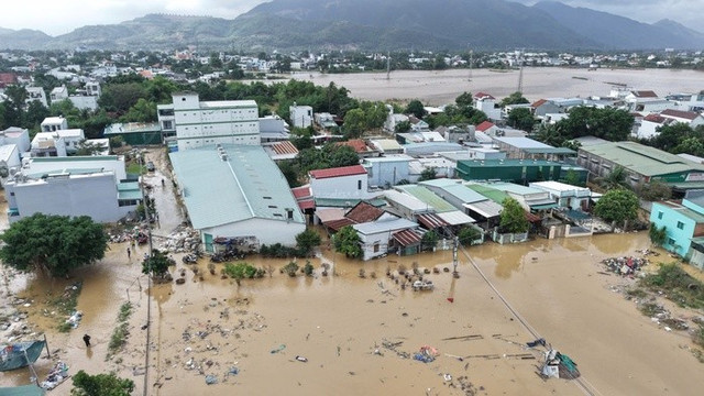 Khánh Hòa ảnh hưởng nghiêm trọng vì cơn lũ lịch sử từ ngày 16-11 đến 22-11-2025