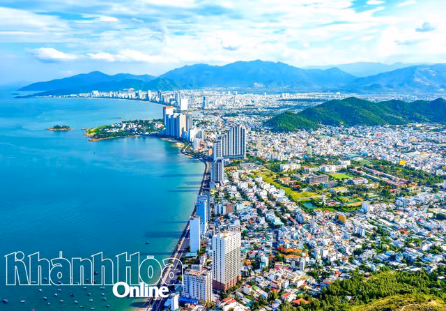 Khánh Hòa ngày càng phát triển giàu đẹp. Ảnh: VƯƠNG MẠNH CƯỜNG