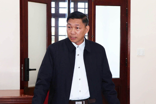 Đại diện Thanh tra tỉnh nêu khó khăn, vướng mắc trong quá trình giải quyết các dự án đầu tư ngoài ngân sách