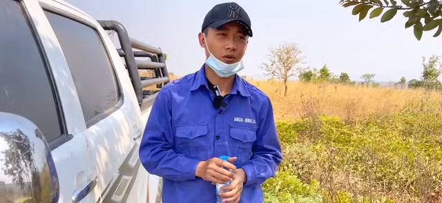 YouTuber Việt nổi tiếng lập nghiệp ở nước ngoài: Người coi 30 tỷ đồng như rác, người sống giản dị bất ngờ ảnh 5